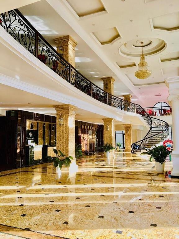 Khách sạn Phoenix