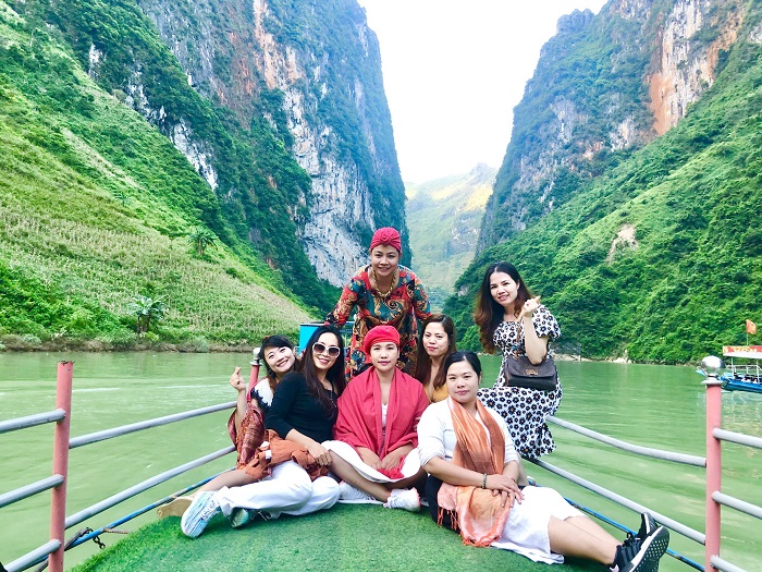 Ngắm sông Nho Quế ở đâu đẹp nhất?